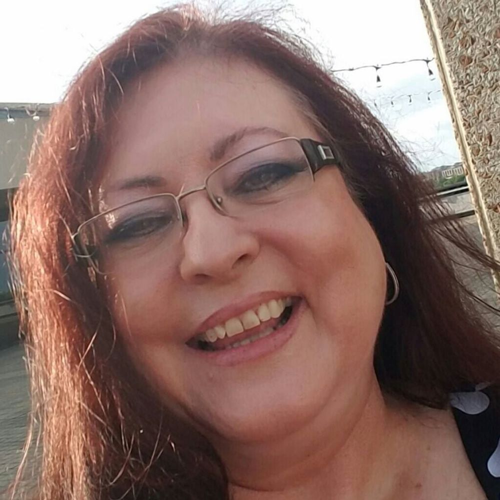 Meet your Posher, Julie